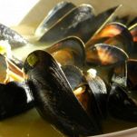 Gramigna ai fagioli e frutti di mare