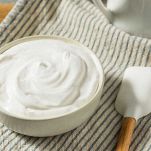 iniziate a montare la panna a bassa velocità