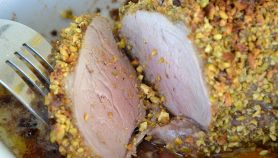 Lombo di maiale: ricetta con nocciole