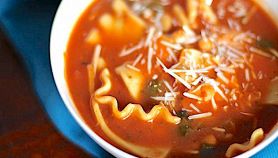 Minestra fagioli, aglio e salvia