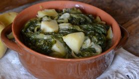 Minestra di patate e scarola