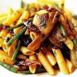 Penne con i funghi e moscardini
