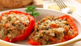 Peperoni con acciughe imbottiti