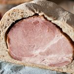 Prosciutto affumicato in crosta