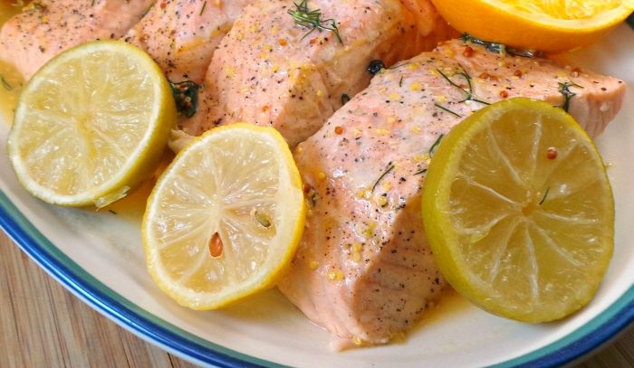 Salmone bollito