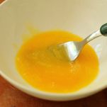 Spiedini di gamberi e code di rospo al pepe verde