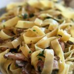 Tagliatelle carciofi e funghi