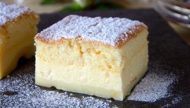 Torta crema e amaretti