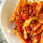 Busiati al ragù di maiale