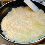 Crespelle di patate al pomodoro