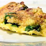 Frittata saporita con punte di asparagi e prosciutto cotto