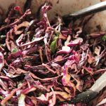 Insalata di cavolo cappuccio rosso e speck