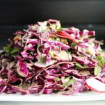 Insalata di cavolo cappuccio rosso e speck