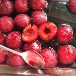 Involtini di maiale con le prugne