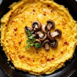 Omelette pronta per essere chiusa.