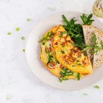 Omelette farcita pronta da mangiare