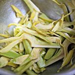 Penne con i carciofi crudi