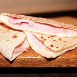 Piadine con gorgonzola e prosciutto
