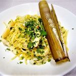 Spaghetti alle vongole e cannolicchi