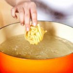 Tagliatelle con taleggio e tartufo