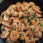 Tagliolini con gamberetti e funghi