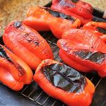 Zuppa di peperoni arrostiti