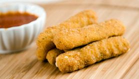 Mozzarella impanata e fritta