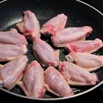 Ali di pollo alla cacciatora