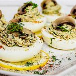 Canestrini maionese e funghi