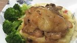 Cosce di pollo disossate ripiene con purè