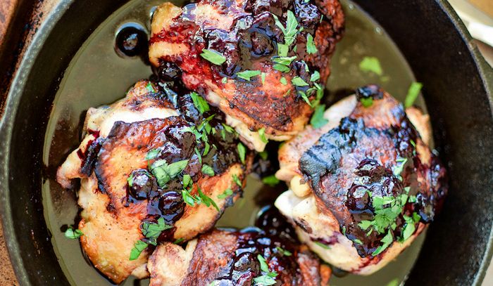 Coscette di pollo ai mirtilli