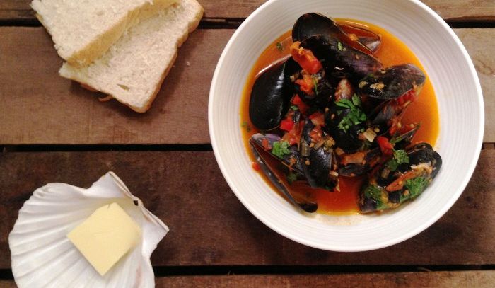 Cozze al sugo