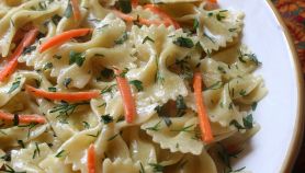 Farfalle con verdure al limone