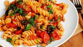Pasta alla Pantesca: ricetta con fusilli