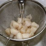 Gamberi e capesante all’aglio