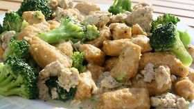 Gnocchi di pane e patate con broccoli
