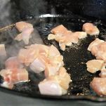 Maccheroncini con ragù di vitello e funghi