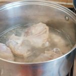 Muamba Nsusu (zuppa di pollo alle arachidi)