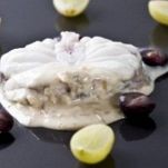 Rana pescatrice con uva