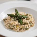Risotto con polpo e asparagi