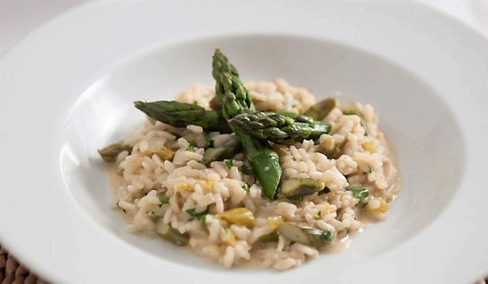 Risotto con polpo e asparagi