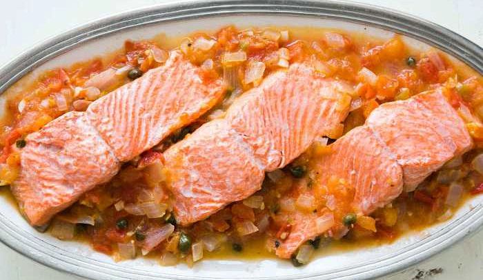 Salmone alle cipolle