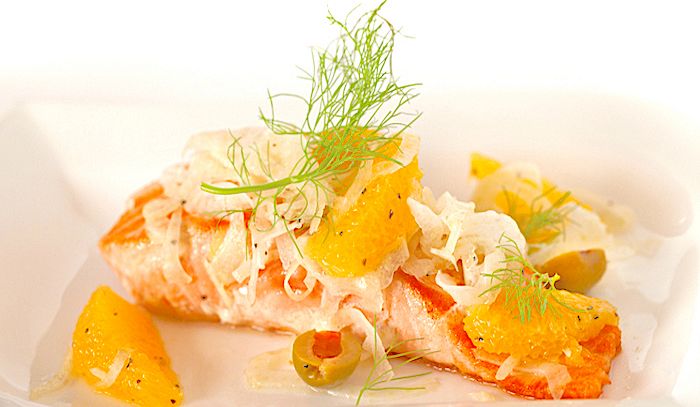 Salmone e verdure all'arancia