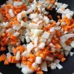 Salmone in salsa al timo