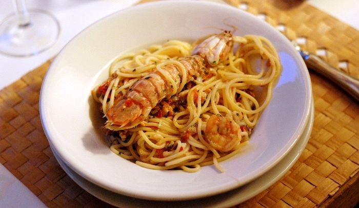 Spaghetti con canocchie ricetta