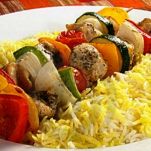 Spiedini di carne e riso