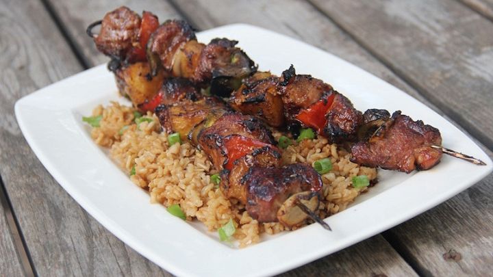Spiedini di carne e riso