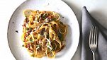 Tagliolini con ragù di fegatini