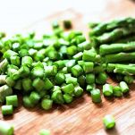 Tagliolini con moscardini e asparagi