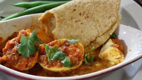 Uova di anatra al curry